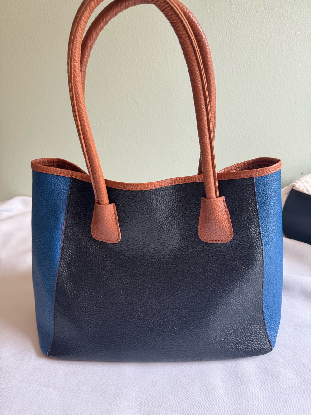 Neiman Marcus Color Block Leather Tote in excellent condition